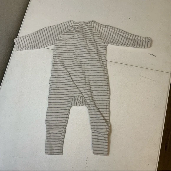 Bonds Baby Grey Marle Stripe Cosysuit Snap 0-3M EUC - Picture 4 of 4